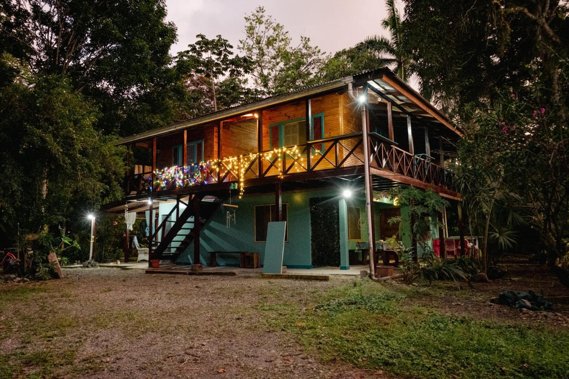 Casa Aldirica Hotel Cahuita Luaran gambar